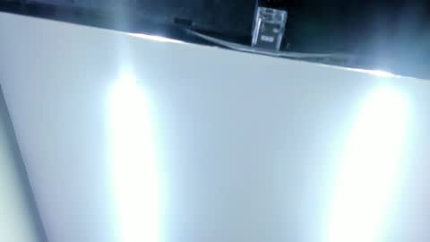 Snapshot of queenie_quinn09 chatting on 03-04-25, 12:01 queenie_quinn09 online show from 03-04-25, 12:01