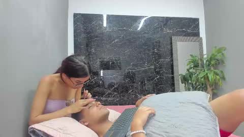 Snapshot of queenie_quinn09 chatting on 03-06-25, 03:02 queenie_quinn09 online show from 03-06-25, 03:02
