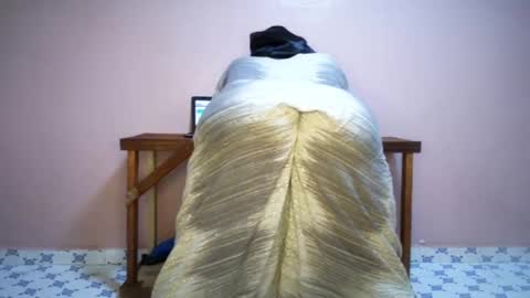Snapshot of queenkiah chatting on 03-02-25, 05:25 Nina online show from 03-02-25, 05:25