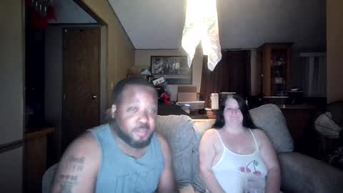 Queen N King Fun Night online show from 07-11-26, 07:00