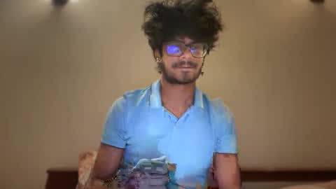 Snapshot of queenman007 chatting on 04-23-26, 05:59 queenman007 online show from 04-23-26, 05:59