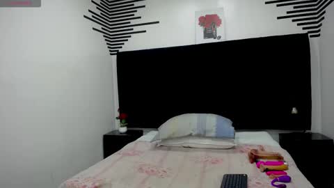 VickyBoobss online show from 09-27-25, 12:21