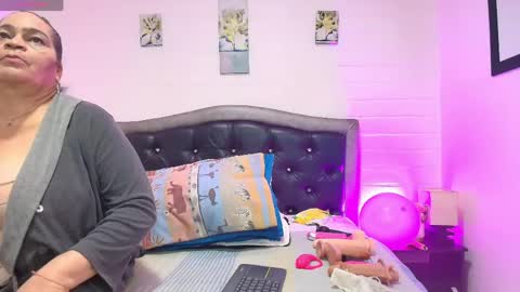 VickyBoobss online show from 06-08-26, 12:49