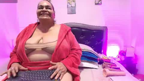 VickyBoobss online show from 06-10-26, 07:46