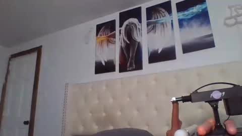 Snapshot of queenmayhem__ chatting on 10-15-25, 02:33 queenmayhem online show from 10-15-25, 02:33