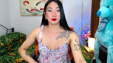 QUEEN online show from 02-02-25, 10:24