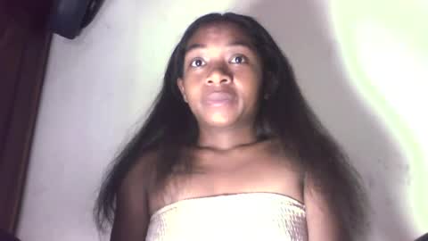 queennaya online show from 06-24-26, 03:11
