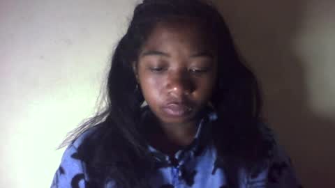 queennaya online show from 07-31-26, 12:04