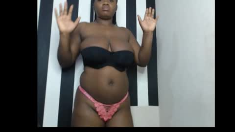 Zoey online show from 11-21-25, 08:46