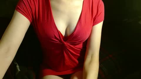 queenoftenderness online show from 02-18-25, 06:37