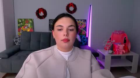 Patricia online show from 11-29-25, 04:43