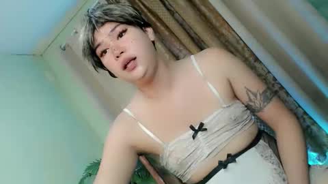Snapshot of queenofthesouth1 chatting on 02-22-26, 05:19 QUEEN online show from 02-22-26, 05:19