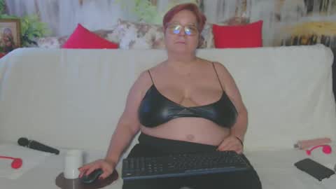 QueenPammy online show from 02-04-25, 02:43