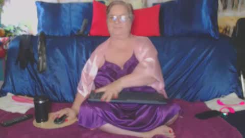 QueenPammy online show from 05-01-26, 05:01