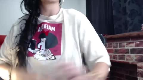 Queen Pepita online show from 09-17-25, 06:09