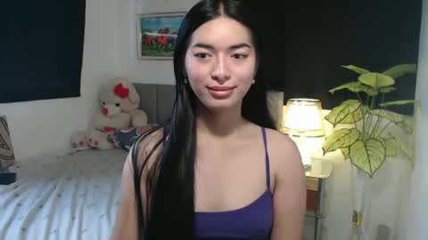QueenPinay69 online show from 10-04-25, 01:47