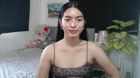 QueenPinay69 online show from 10-12-25, 07:07