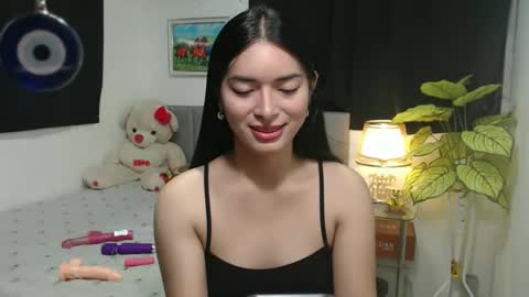 QueenPinay69 online show from 10-23-25, 02:16