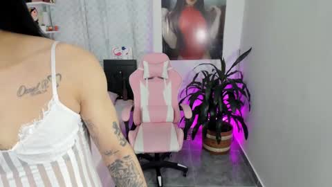 RAMONA ULLOA  online show from 09-22-25, 09:06