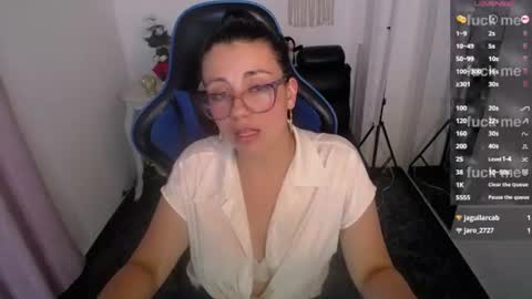 queenrose94 online show from 06-11-26, 02:53