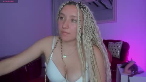 Queen Rose  online show from 02-04-25, 06:17