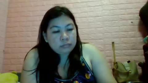 Snapshot of queenstar88 chatting on 10-20-25, 09:21 Queen online show from 10-20-25, 09:21