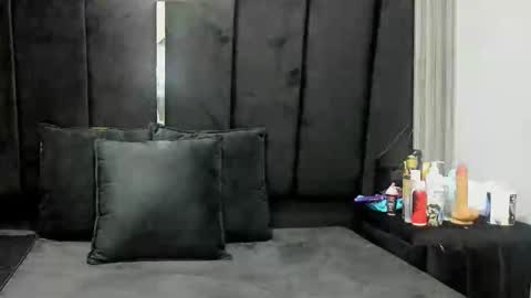 queenstarhyl online show from 05-03-26, 01:22