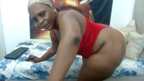 queenteex6993 online show from 06-27-26, 05:29