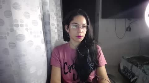 Snapshot of queenvictoria2023 chatting on 01-07-25, 08:03 Paola online show from 01-07-25, 08:03