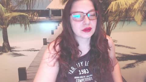 Snapshot of queenxnatasha chatting on 05-28-26, 09:45 queenxnatasha online show from 05-28-26, 09:45