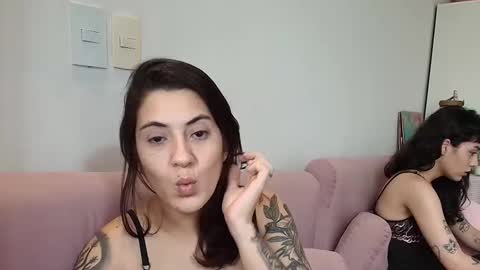 queenyvie online show from 02-09-26, 06:23