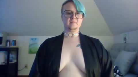 queerlyjaz online show from 10-02-25, 01:45