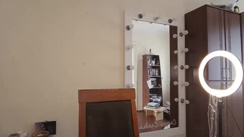 quiet_smile online show from 03-13-26, 11:06