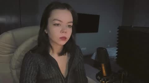 quietluxury online show from 02-11-26, 01:49