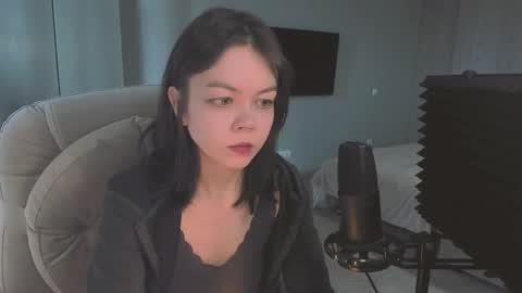 quietluxury online show from 03-20-26, 12:32