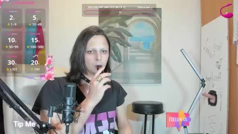 QWST4R online show from 09-17-25, 04:41