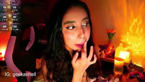 Angel  online show from 02-15-26, 07:51