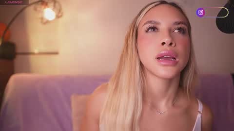 RACHEL BLAKE online show from 10-29-25, 06:37