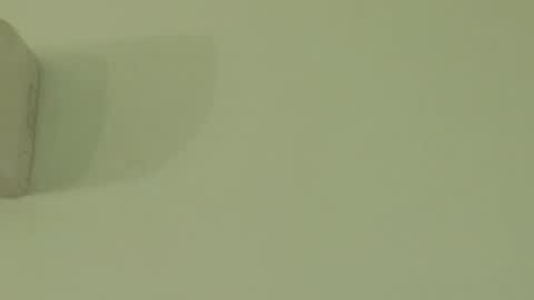 Snapshot of r_i_n_a_ chatting on 10-26-25, 07:42 r_i_n_a_ online show from 10-26-25, 07:42