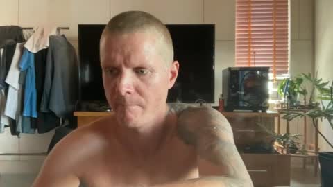 rabbit_eyes69 online show from 05-26-26, 03:13