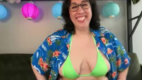 Snapshot of raccoonrook chatting on 04-17-26, 11:08 raccoonrook online show from 04-17-26, 11:08