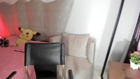 natalia  -  online show from 01-10-25, 02:57