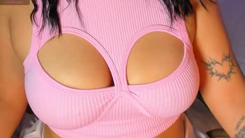 natalia  -  online show from 04-05-26, 01:58