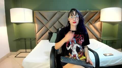 Snapshot of rache_roth chatting on 04-04-26, 03:09 Rachel online show from 04-04-26, 03:09