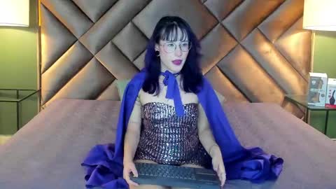 Snapshot of rache_roth chatting on 05-10-26, 12:16 Rachel online show from 05-10-26, 12:16