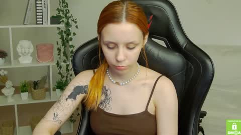 rachel__lips online show from 06-07-26, 08:45