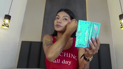 Snapshot of rachel_martinez chatting on 01-04-25, 11:33 RACHEL online show from 01-04-25, 11:33