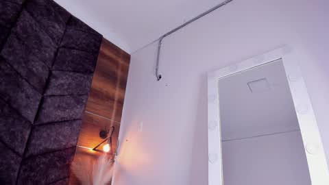 Snapshot of rachel_martinez chatting on 02-04-25, 02:53 RACHEL online show from 02-04-25, 02:53