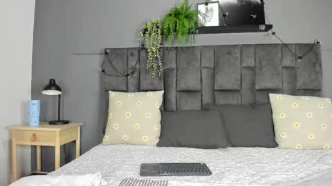 Snapshot of rachel_martinez chatting on 10-20-25, 11:10 RACHEL online show from 10-20-25, 11:10