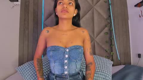 Snapshot of rachel_martinez chatting on 10-28-25, 11:36 RACHEL online show from 10-28-25, 11:36